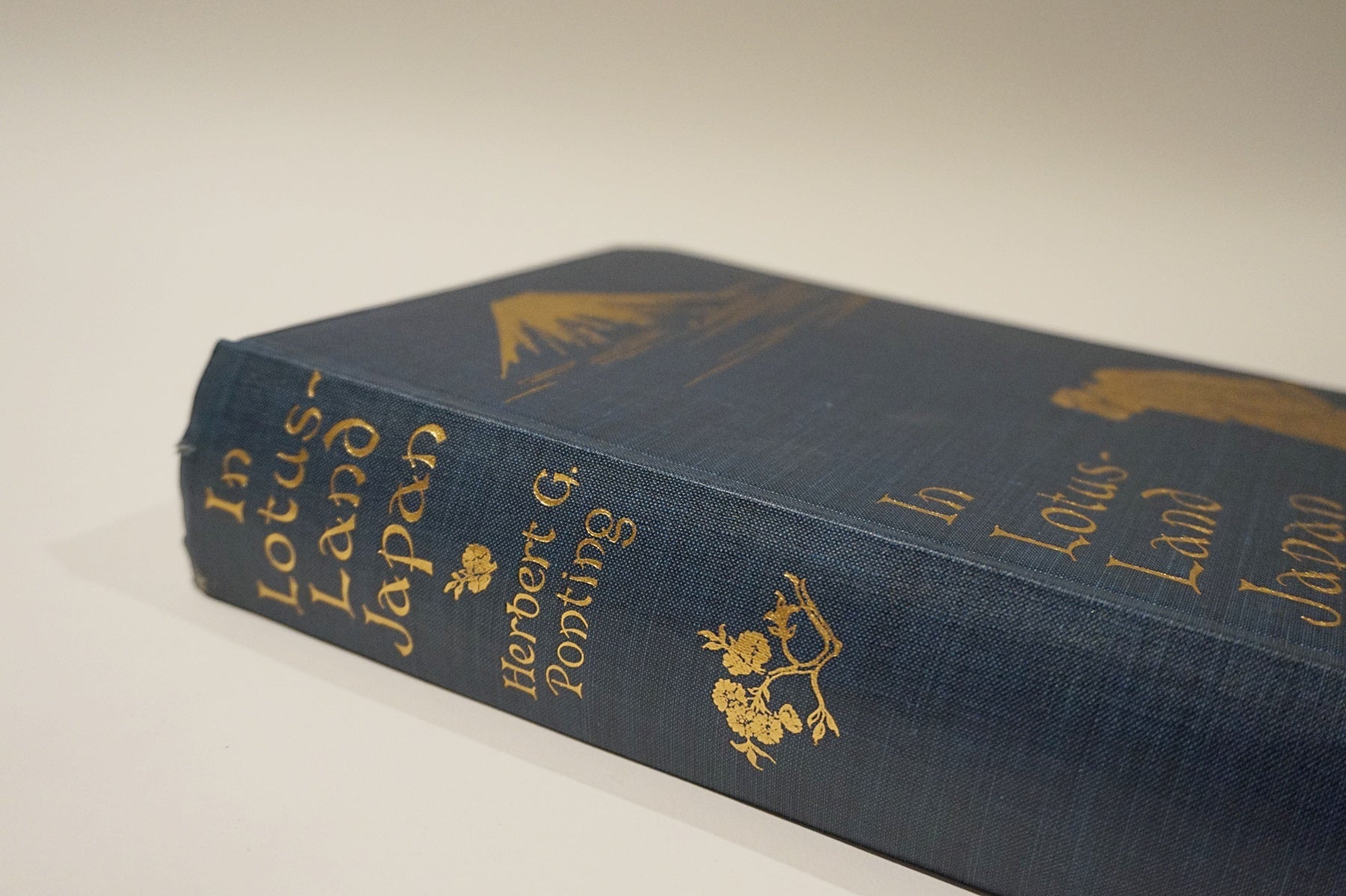 In Lotus Land Japan | Herbert G. Ponting
