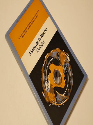 Item #48918 Delight (New Canadian Library 21). Mazo de la Roche