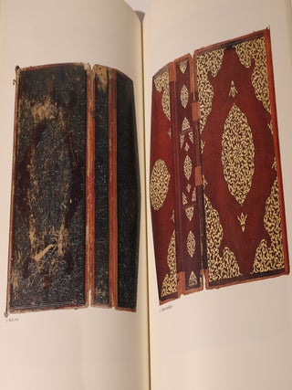 Turkish Bookbinding in the 15th Century. The Foundation of an Ottoman Court Style.